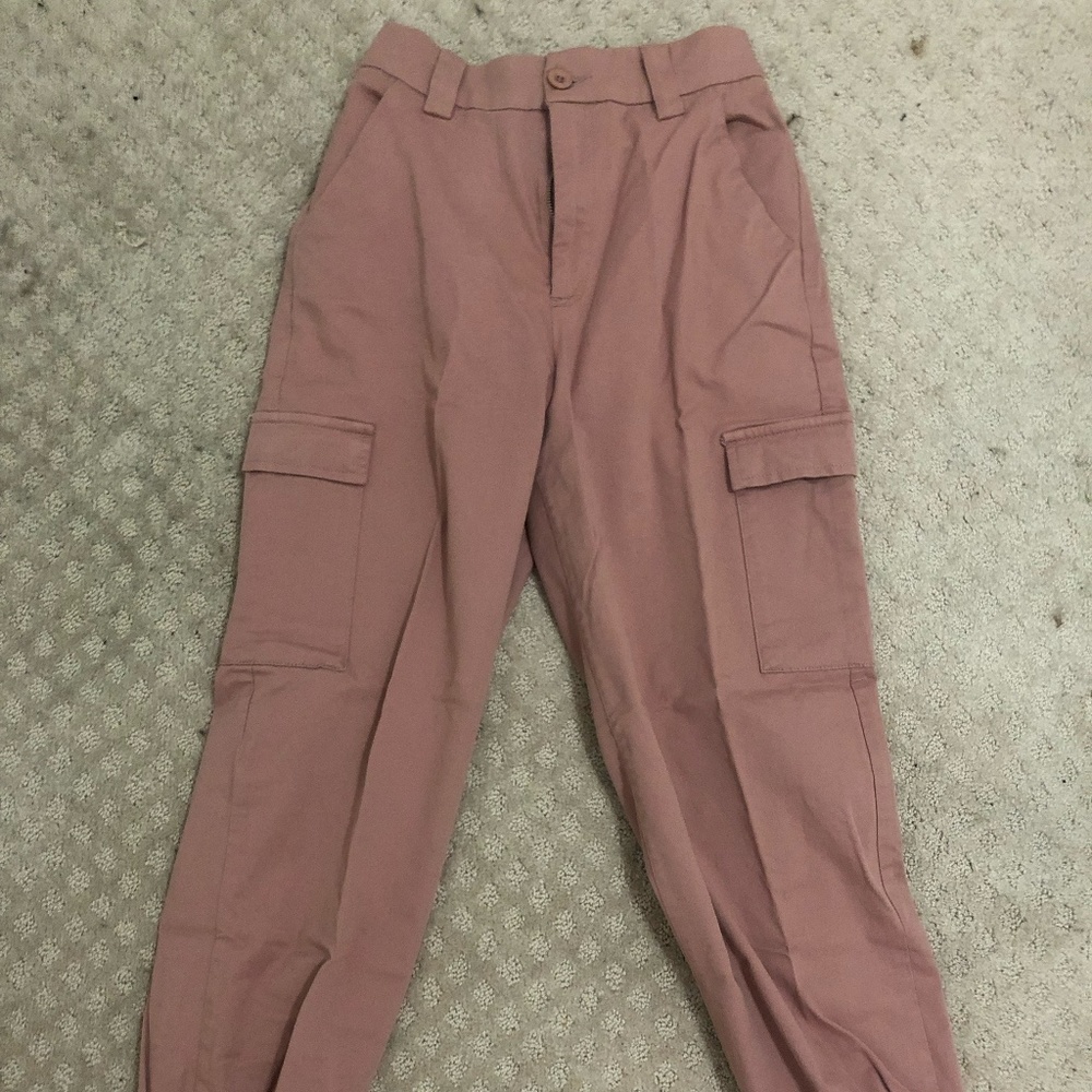 BDG NWOT jogger pants
